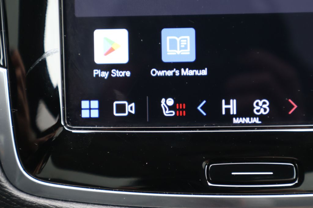 Thumbnail: 2024 Volvo XC90 - 17