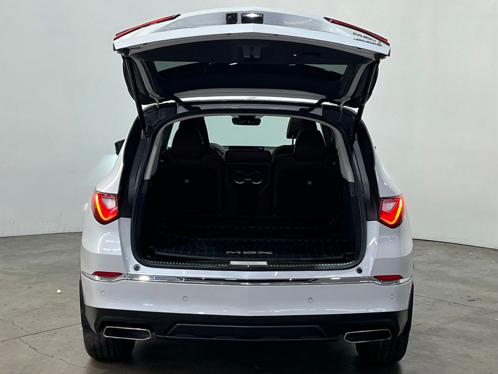 2023 Acura MDX Advance
