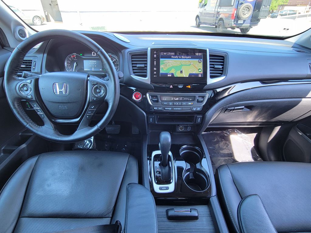 Thumbnail: 2019 Honda Ridgeline - 16