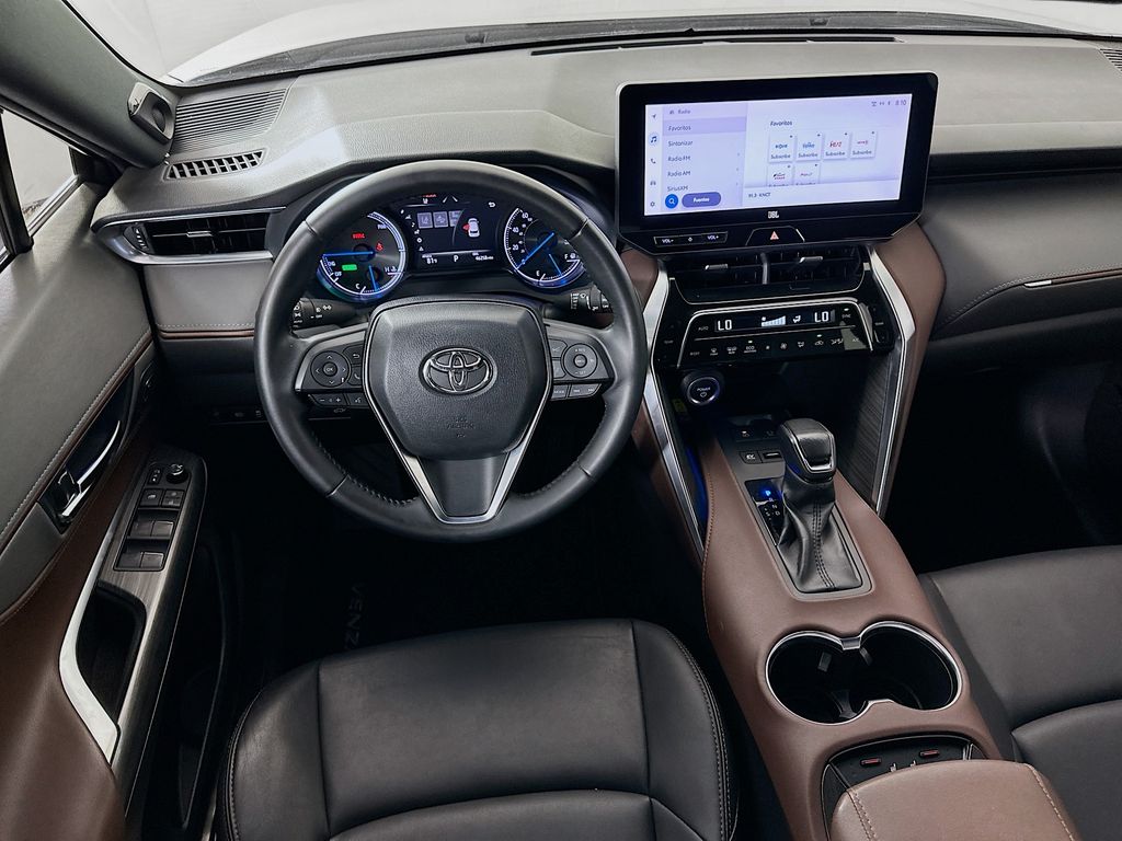 Thumbnail: 2023 Toyota Venza - 21