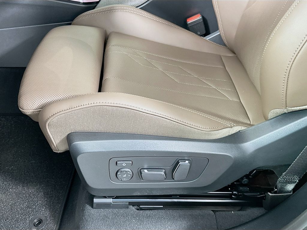 Thumbnail: 2026 BMW X3 - 21