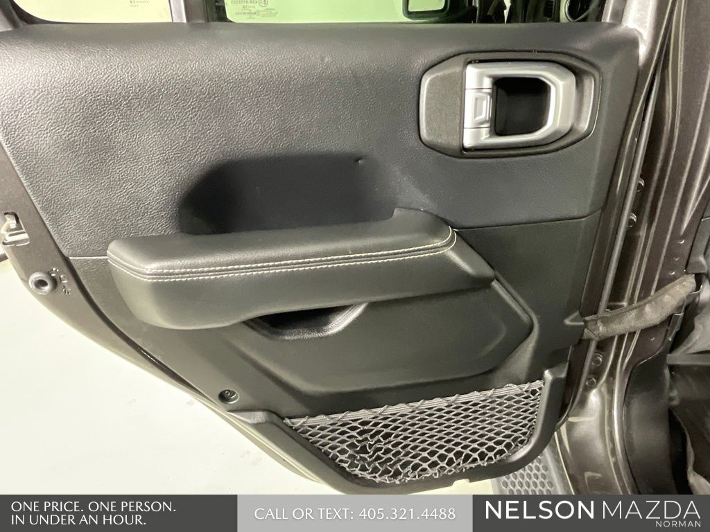 2019 Jeep Wrangler Unlimited Sahara - Photo 19