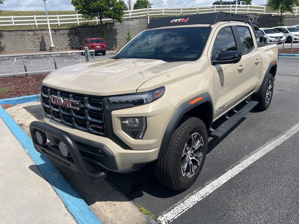 2024 GMC Canyon 4WD AT4 Crew Cab Short Box's photo