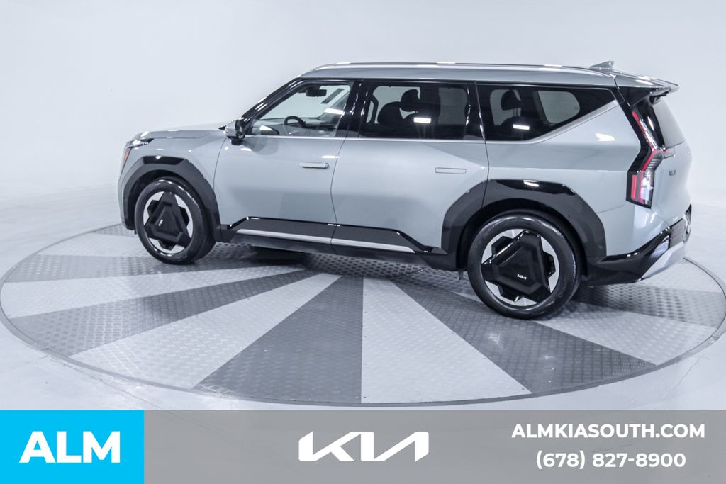 2024 Kia EV9 Land photo 5
