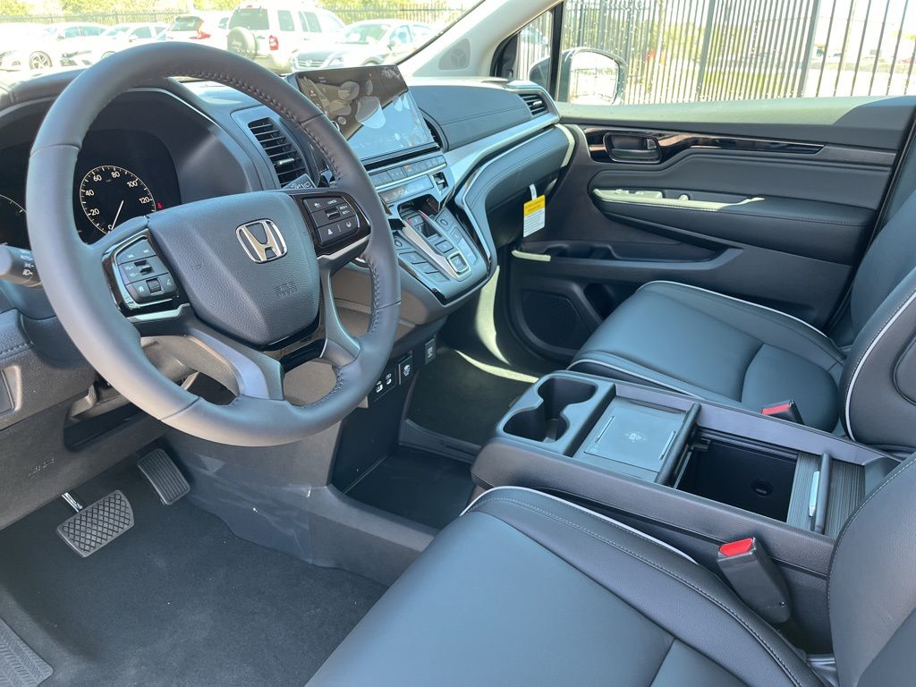 Thumbnail: 2026 Honda Odyssey - 11
