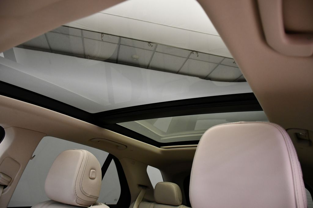 Thumbnail: 2026 Mercedes-Benz GLE - 17