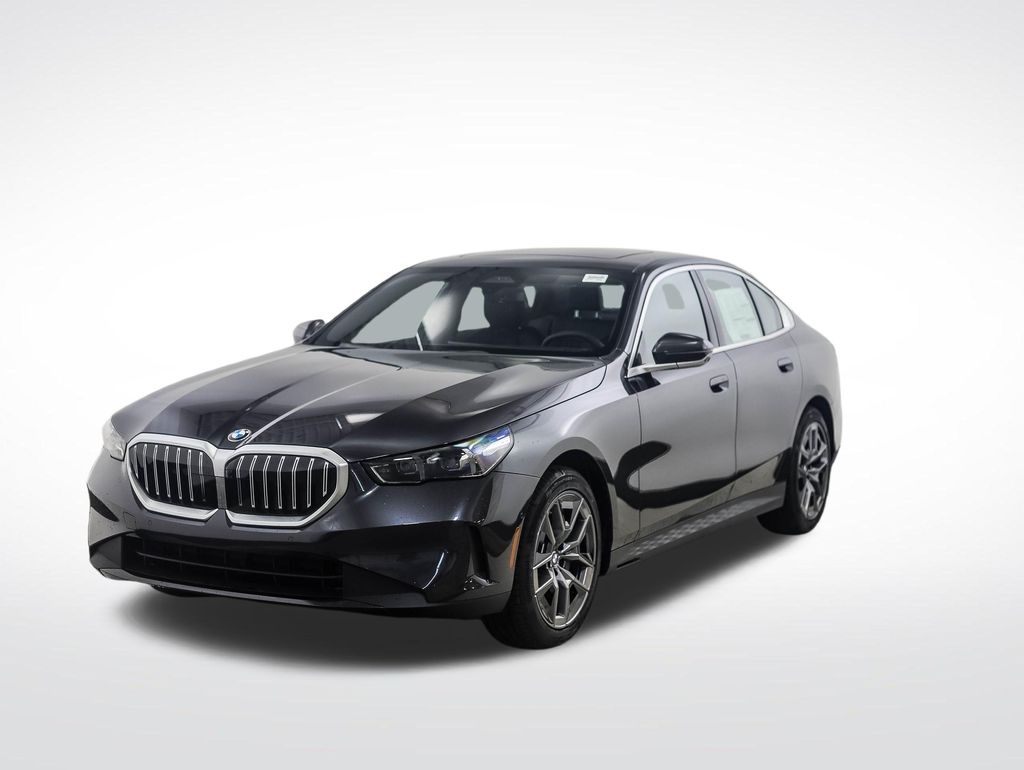 Thumbnail: 2026 BMW 5 Series - 1