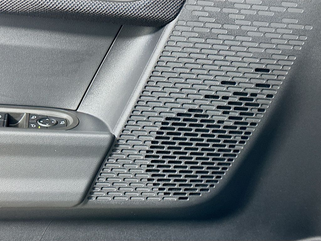 Thumbnail: 2025 MINI Cooper - 18