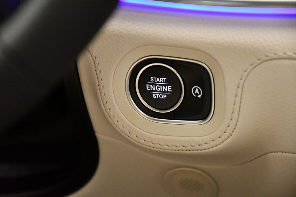 Thumbnail: 2026 Mercedes-Benz GLS - 28