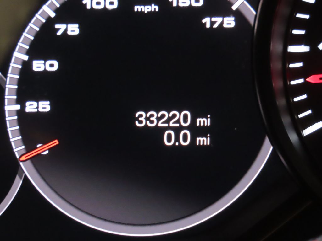 Thumbnail: 2023 Porsche Cayenne - 17