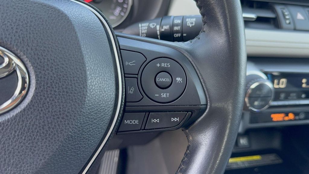 Used 2019 Toyota RAV4 SUV