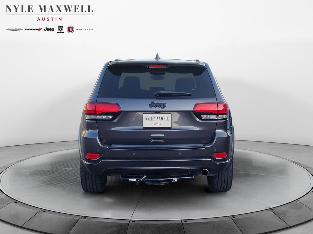 Used Car 2018 Jeep Grand Cherokee  Altitude For Sale Under $20,000 In Austin, Texas