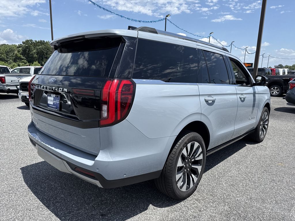 Used 2025 Ford Expedition SUV