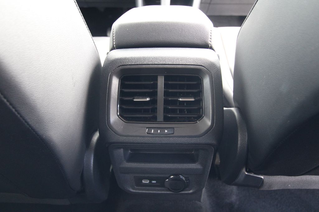 Used 2024 Volkswagen Tiguan SUV