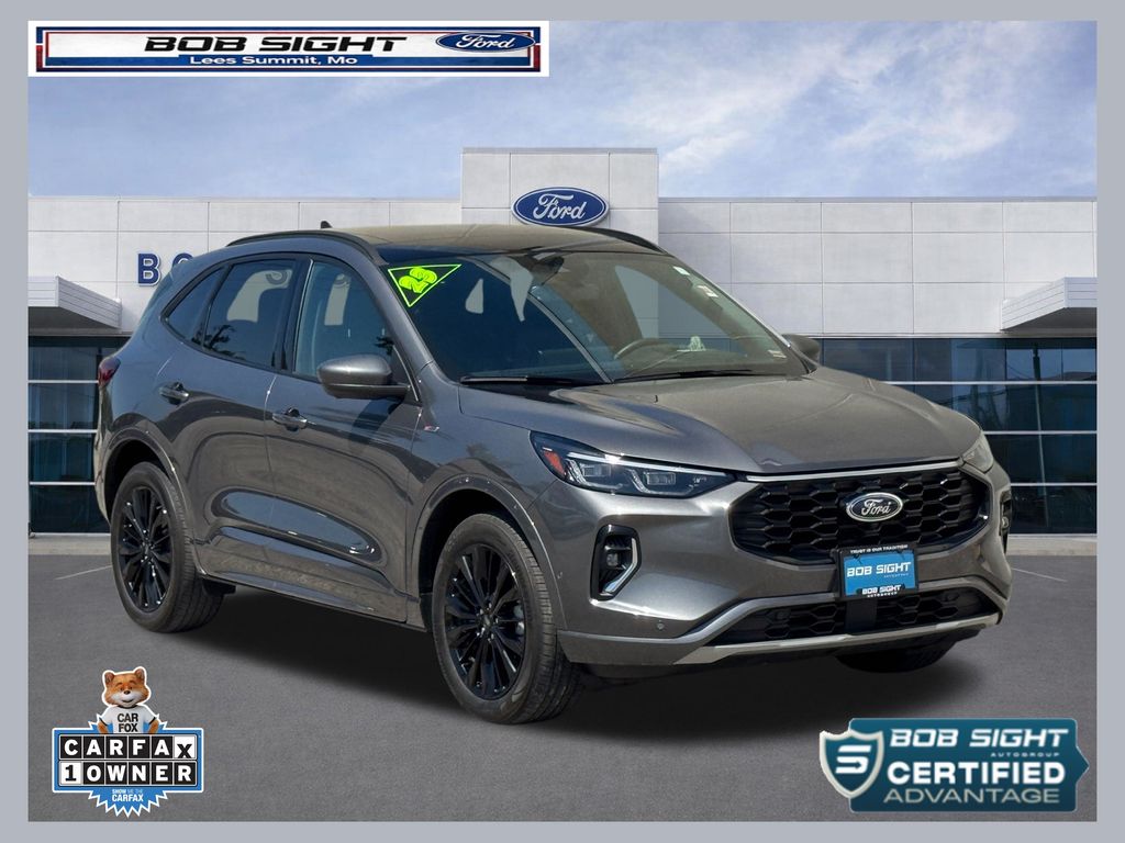 2023 Ford Escape ST-Line Elite