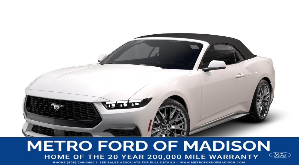 Oxford White 2026 Ford Mustang Convertible Rear-Wheel Drive Automatic