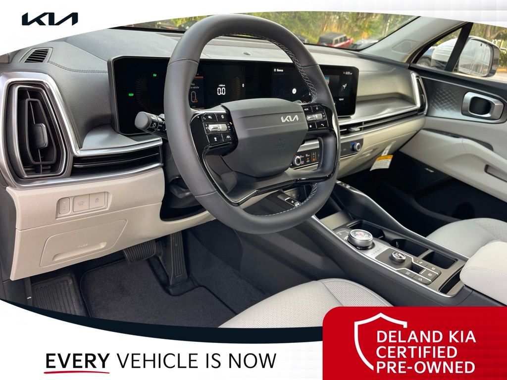 Used 2026 Kia Sorento Hybrid SUV