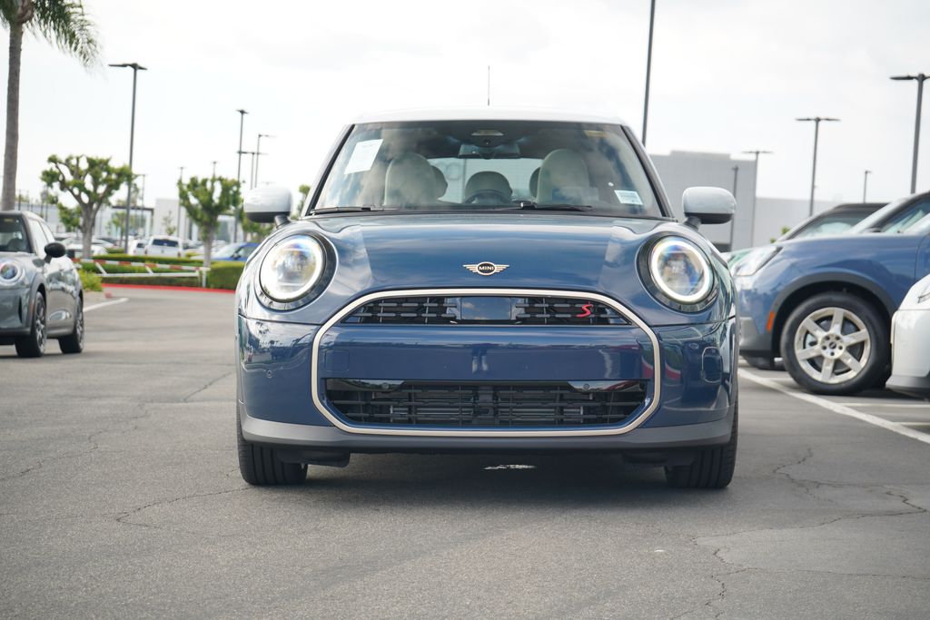 2025 MINI Cooper S  6