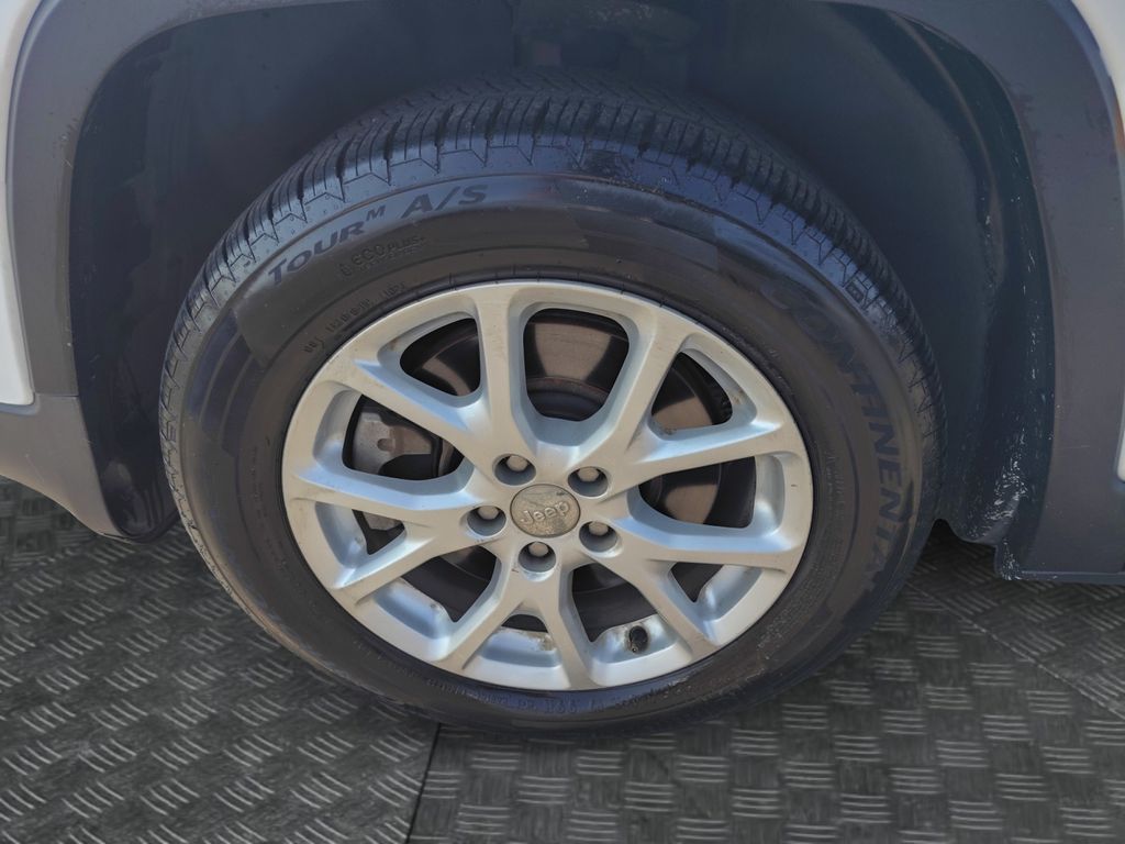 2017 Jeep Cherokee  Latitude In Austin, Texas