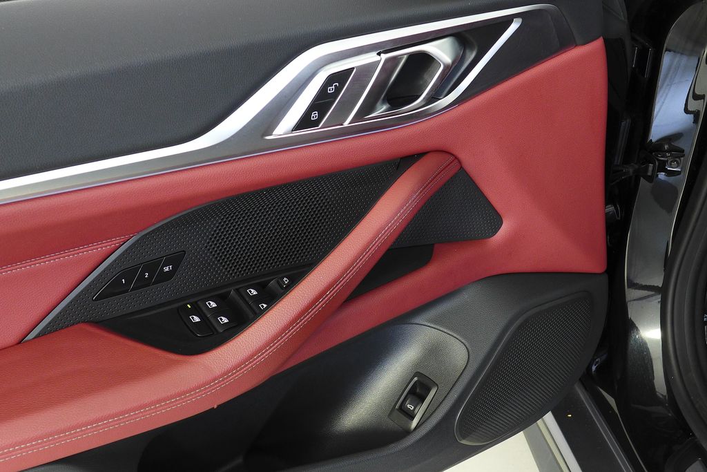 Thumbnail: 2023 BMW i4 - 12