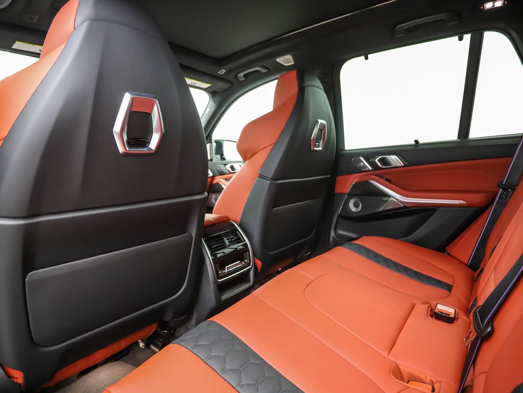 Thumbnail: 2026 BMW X5 - 20
