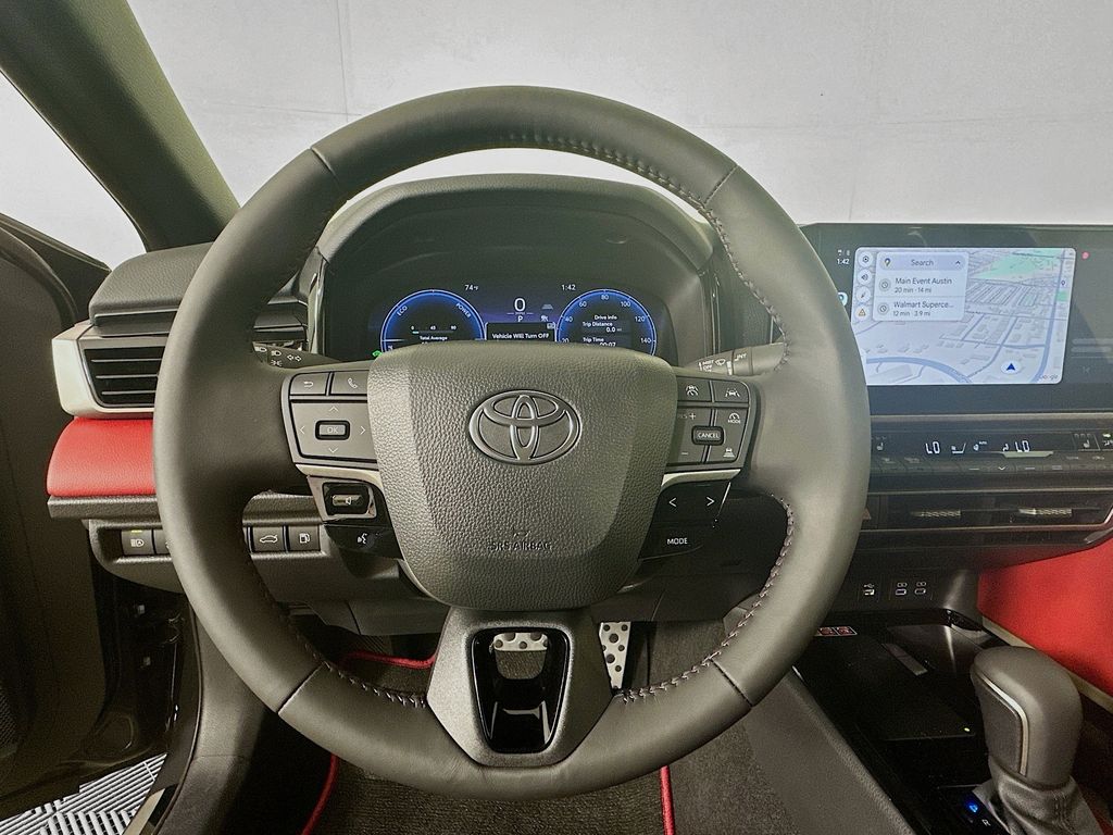 2025 Toyota Camry XSE 10