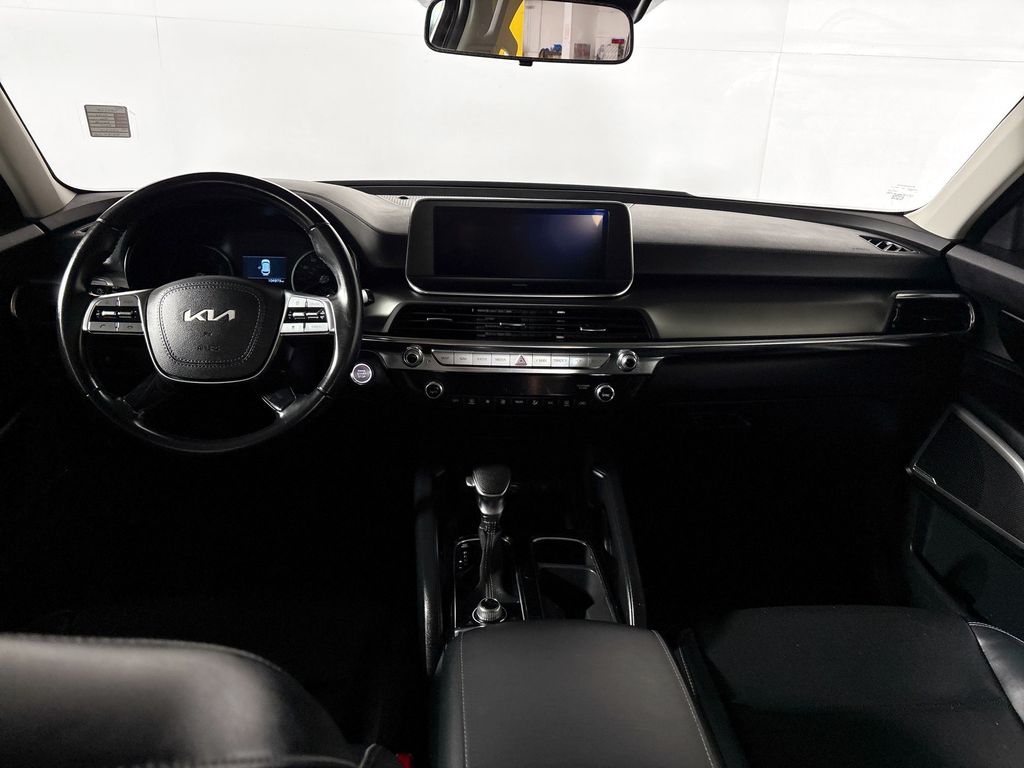 2022 Kia Telluride LX
