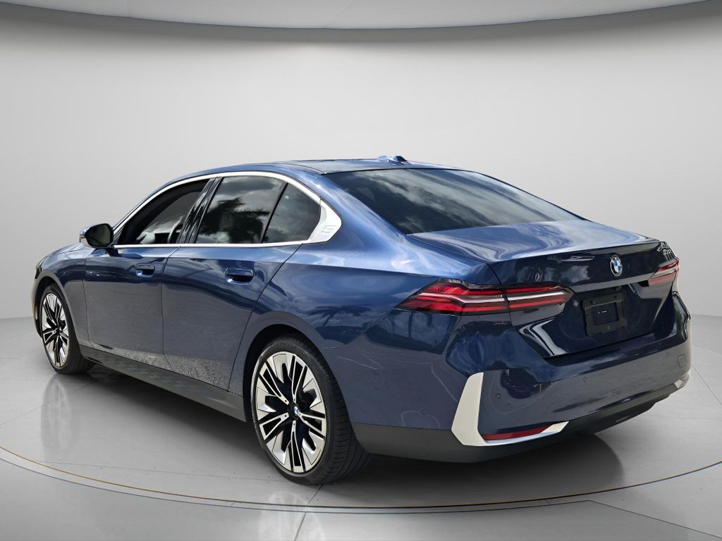 2024 BMW 530i - $39,678