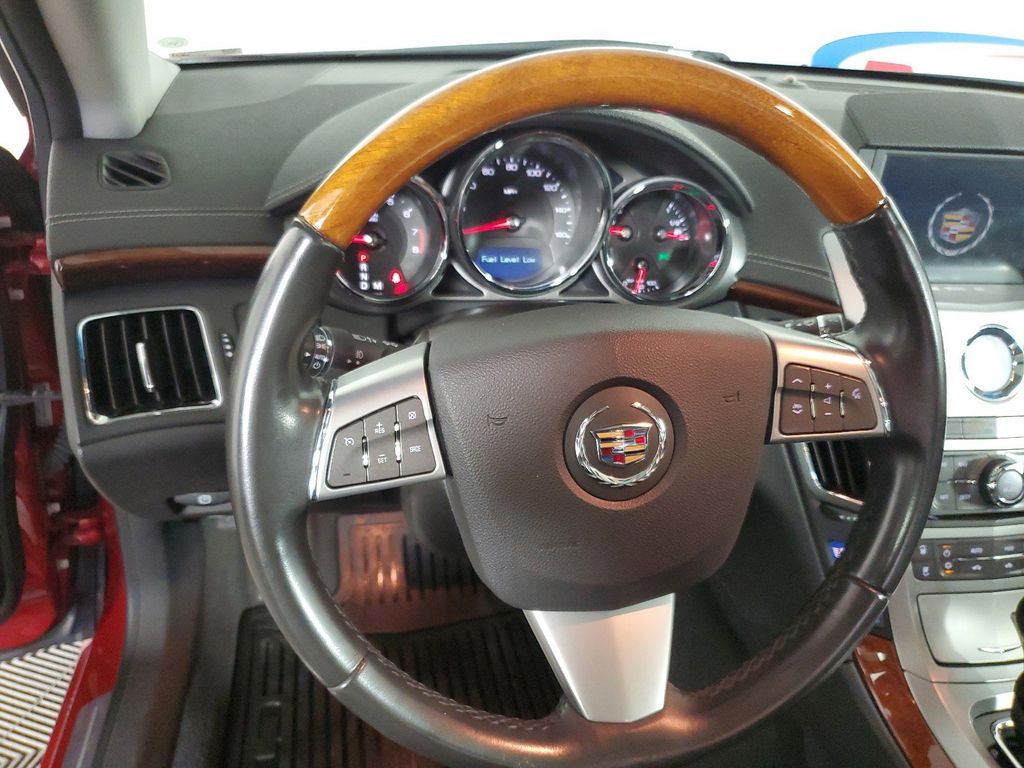 2010 Cadillac CTS Premium 23