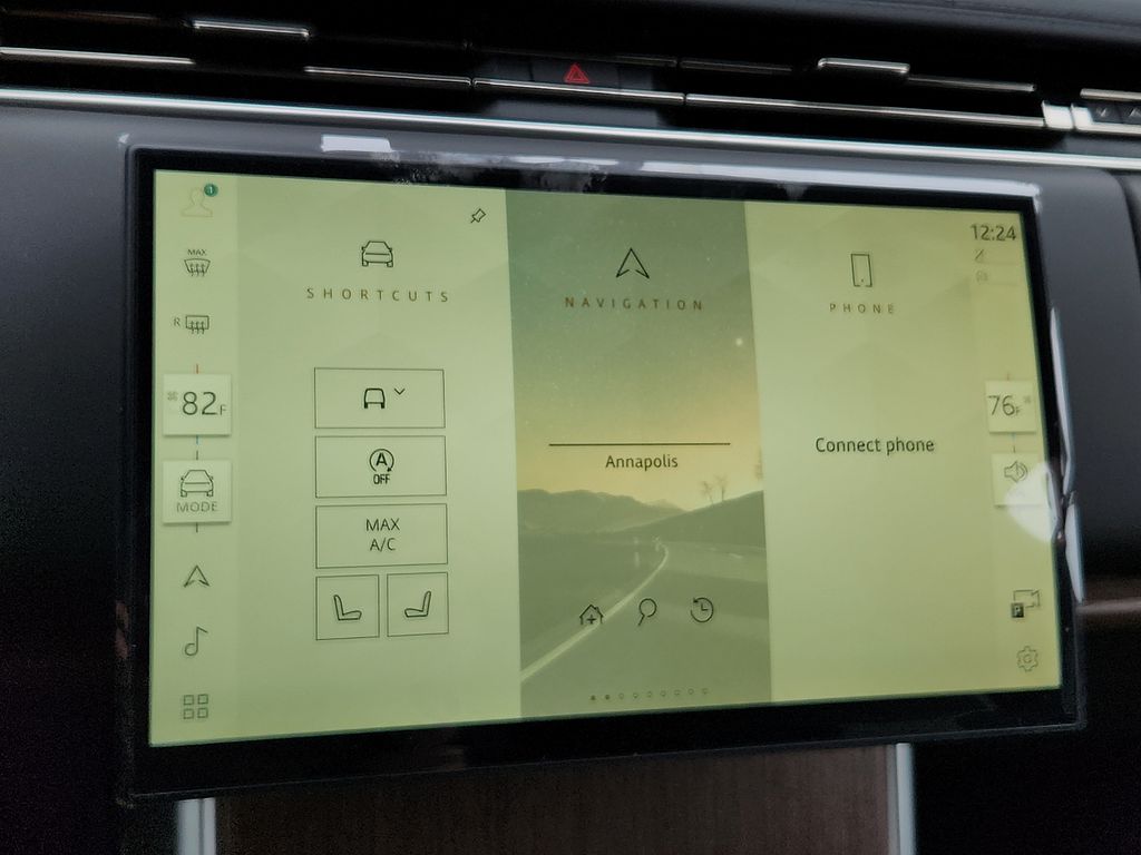 Thumbnail: 2026 Land Rover Range Rover - 8