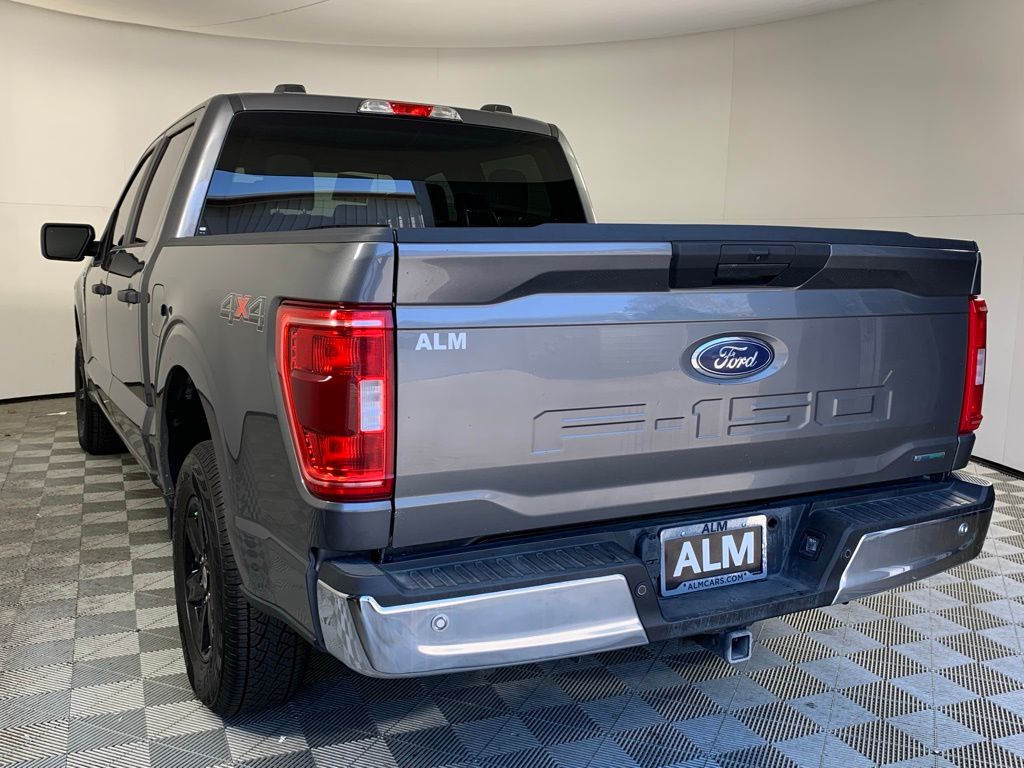 2022 Ford F-150 XLT photo 4