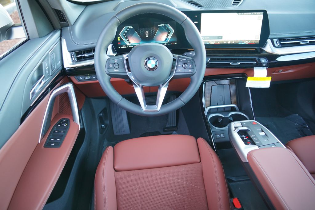 Thumbnail: 2027 BMW X1 - 23