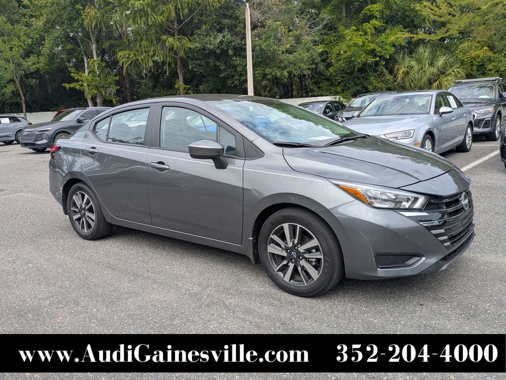 2025 Nissan Versa SV FWD