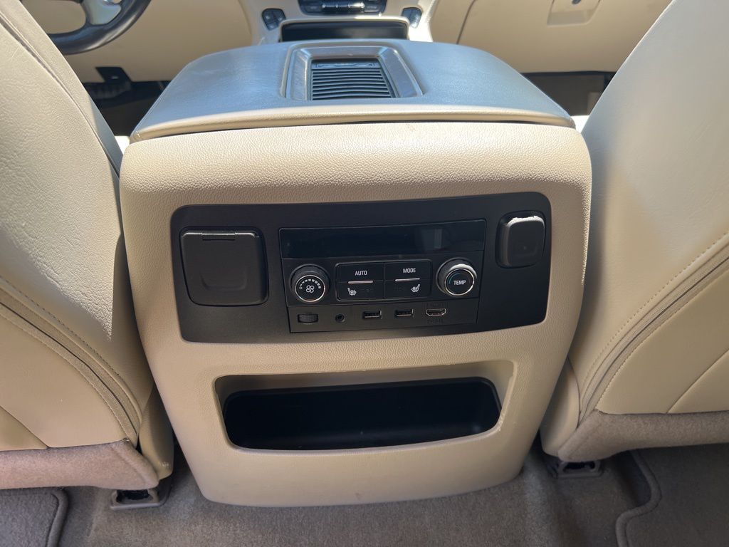 2018 GMC Yukon Denali photo