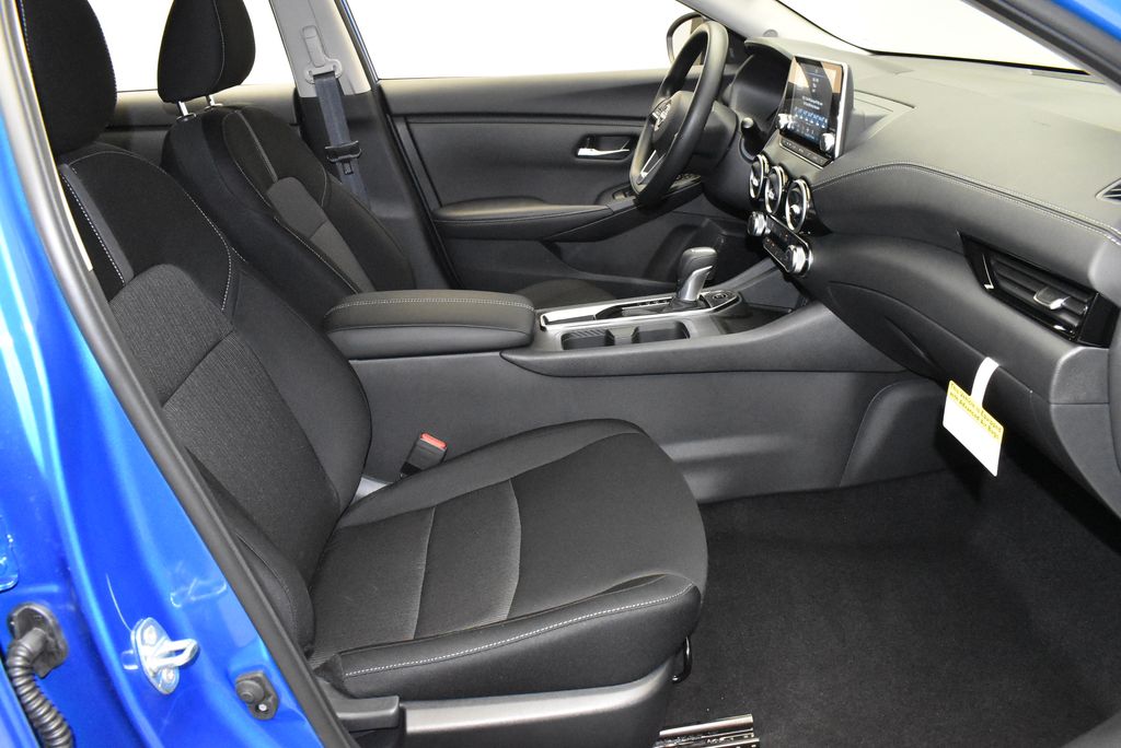 Thumbnail: 2025 Nissan Sentra - 23