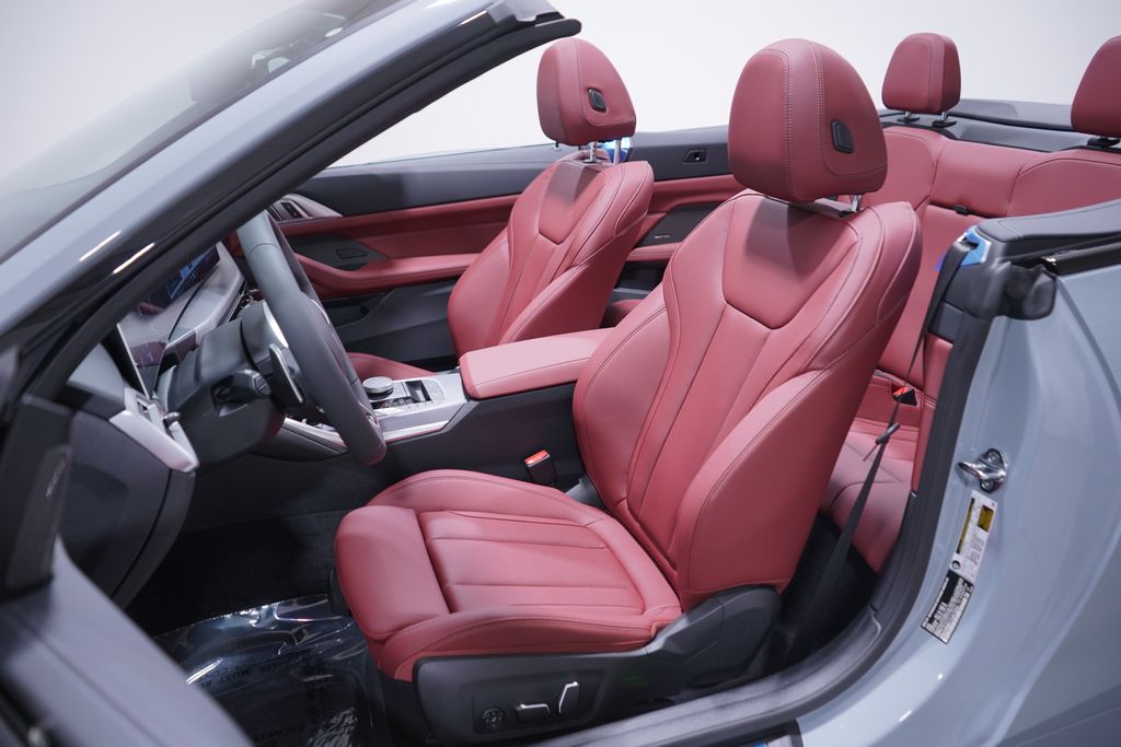 Thumbnail: 2026 BMW 4 Series - 11