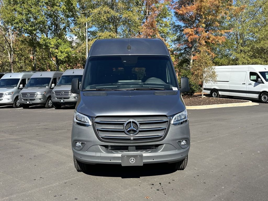 2023 Mercedes-Benz Sprinter 2500 Passenger 144 WB 2