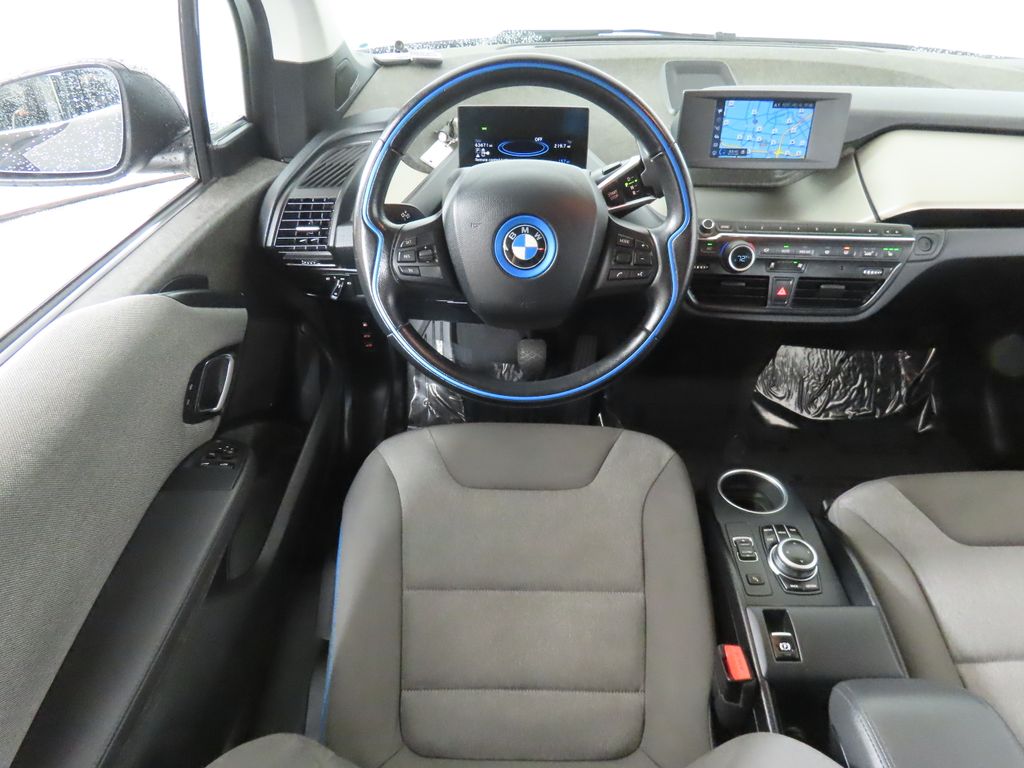 Thumbnail: 2019 BMW i3 - 11
