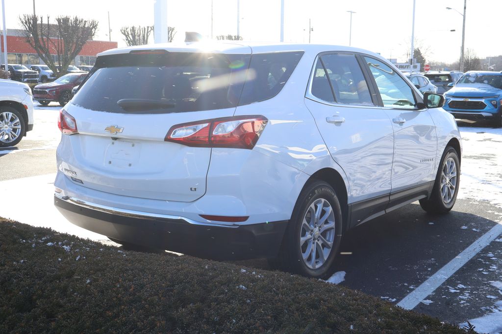 Thumbnail: 2021 Chevrolet Equinox - 6