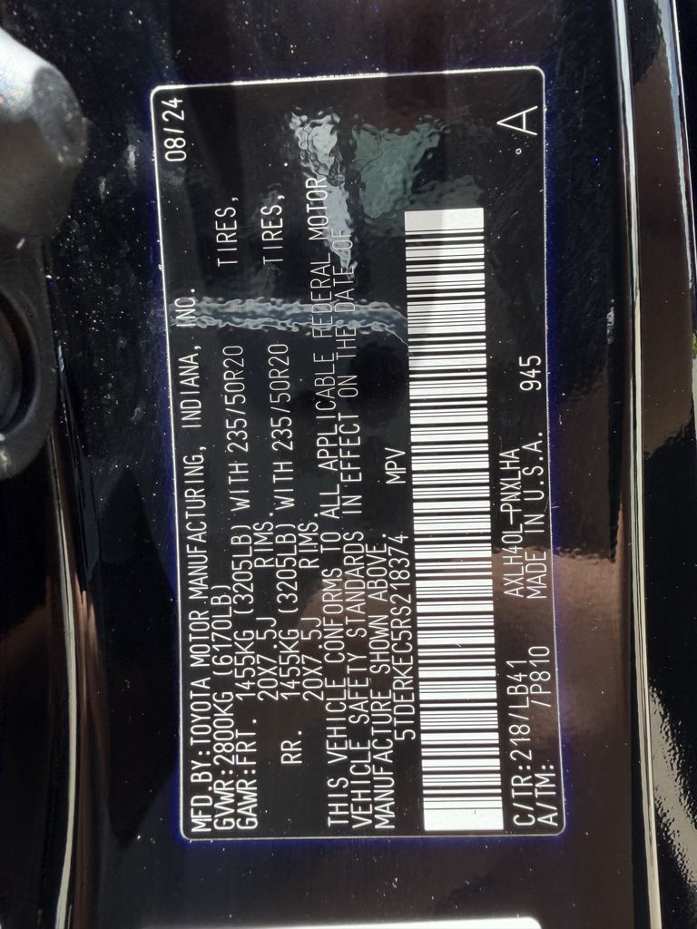 Used 2024 Toyota Sienna Van