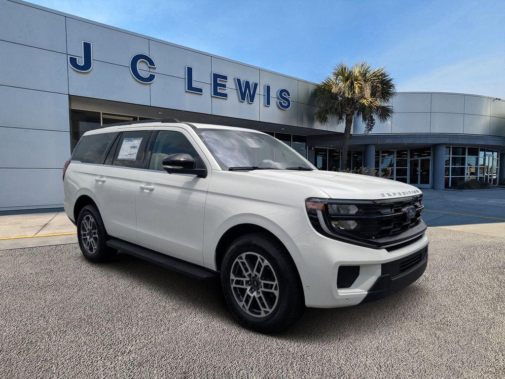 2025 Ford Expedition Active