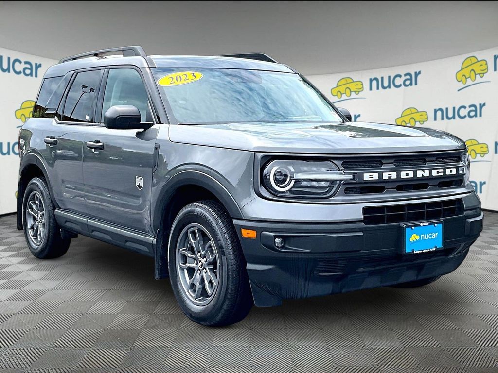 2023 Ford Bronco Sport Gris (Gray Metallic) SUV/Crossover Tracción en las cuatro ruedas 8 velocidades Automática