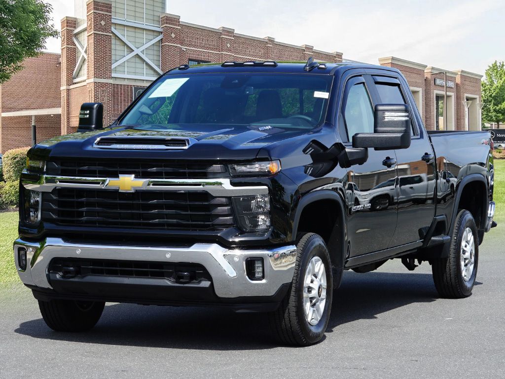 Thumbnail: 2025 Chevrolet Silverado 2500 - 4