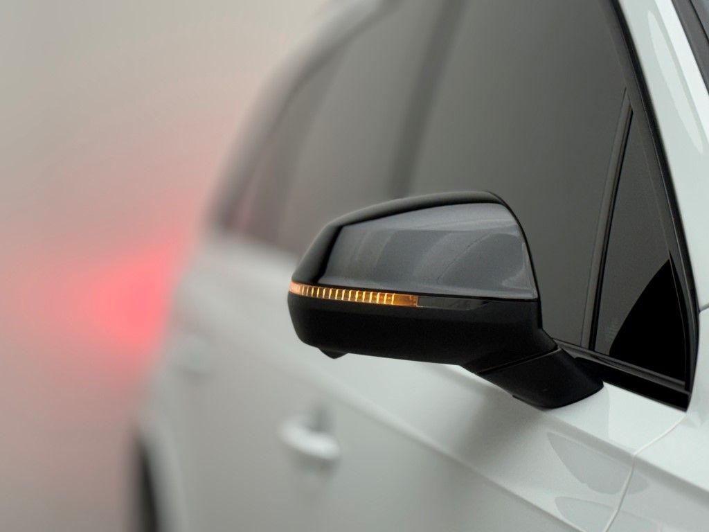 2023 Audi SQ7 Premium Plus 6