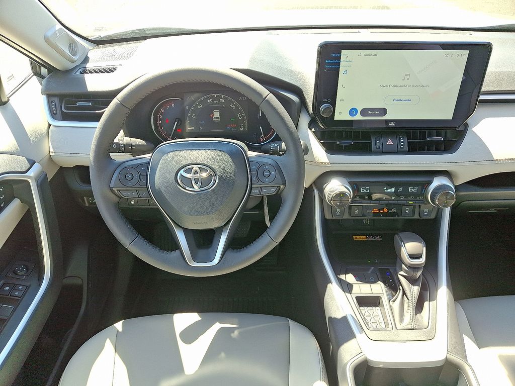 Thumbnail: 2025 Toyota RAV4 - 12