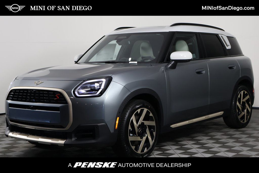 2025 MINI Cooper Countryman Iconic -
                San Diego, CA