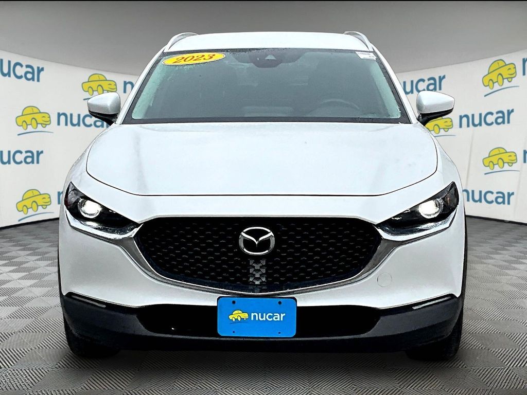 View vehicle photo 2