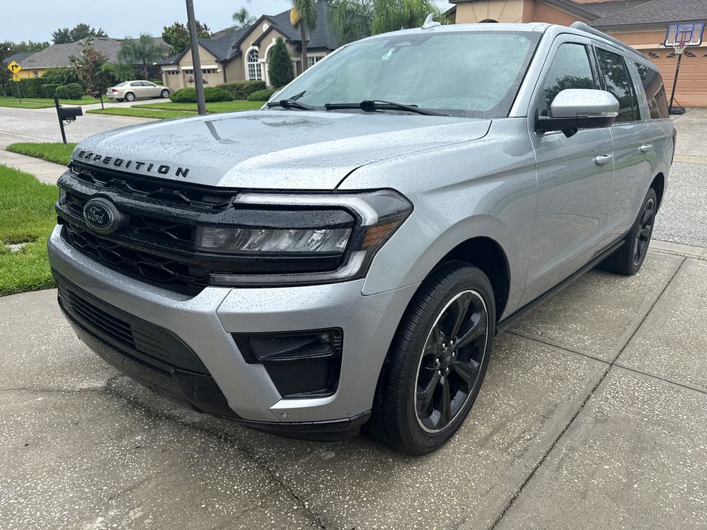 Silver Metallic 2024 Ford Expedition SUV / Crossover 4X2 Automatic