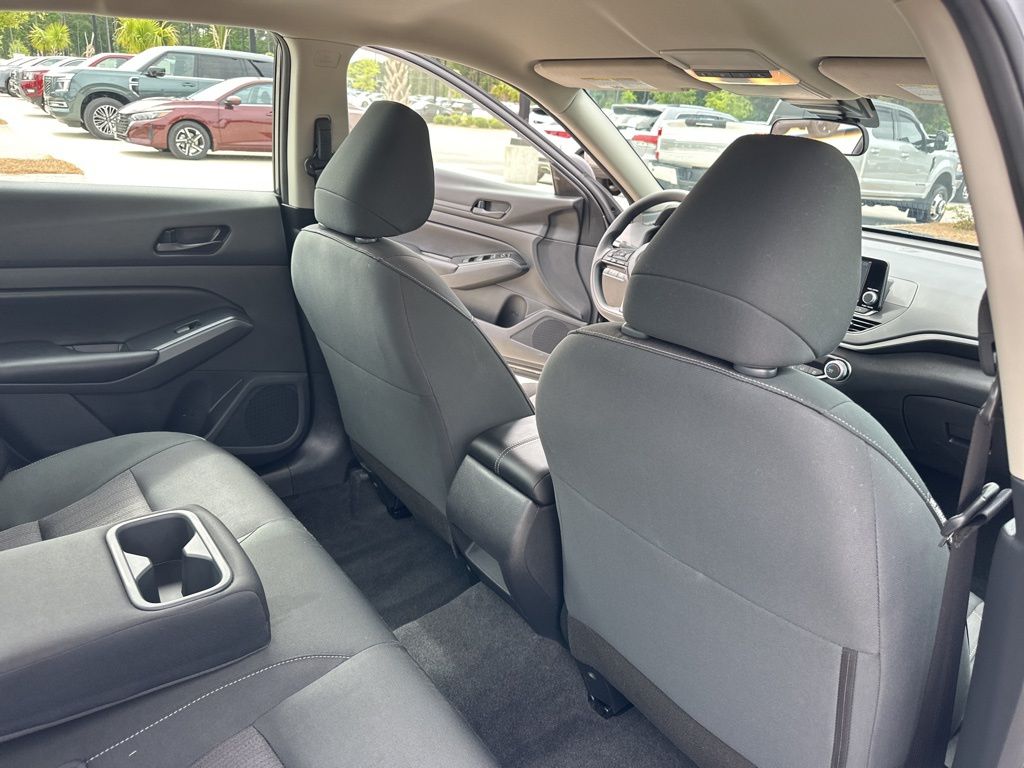 2024 Gun Metallic Nissan Altima 2.5 S FWD Sedan