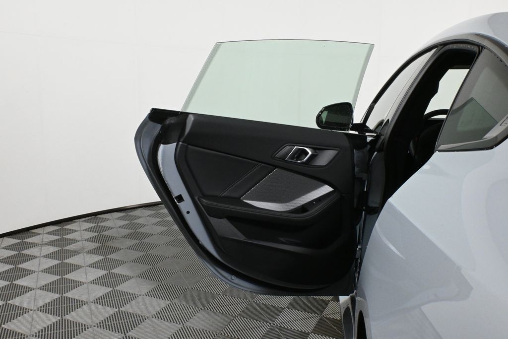 Thumbnail: 2026 BMW 2 Series - 32